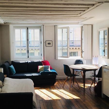 Chez Vous St Honore Paris Bagian luar foto
